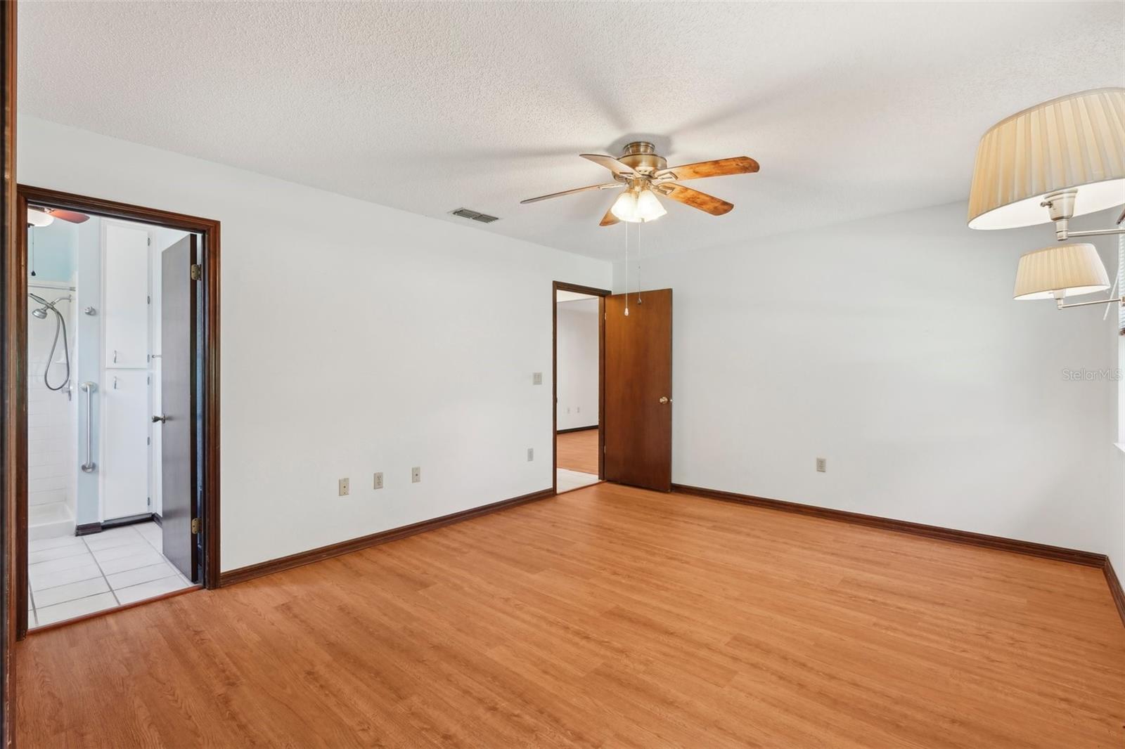 28 GORDON CT, LEESBURG, FL, 34788