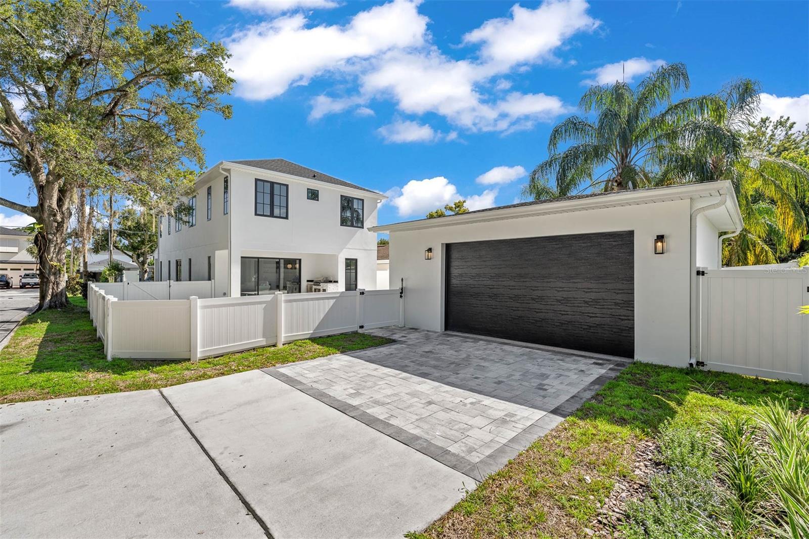 22 W HAZEL ST, ORLANDO, FL, 32804