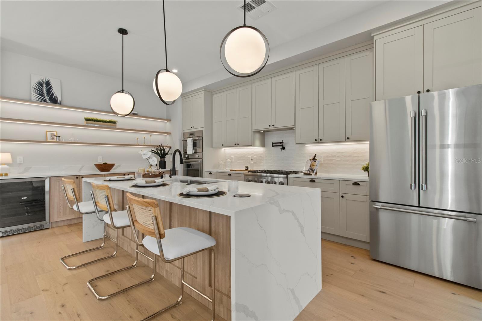 22 W HAZEL ST, ORLANDO, FL, 32804