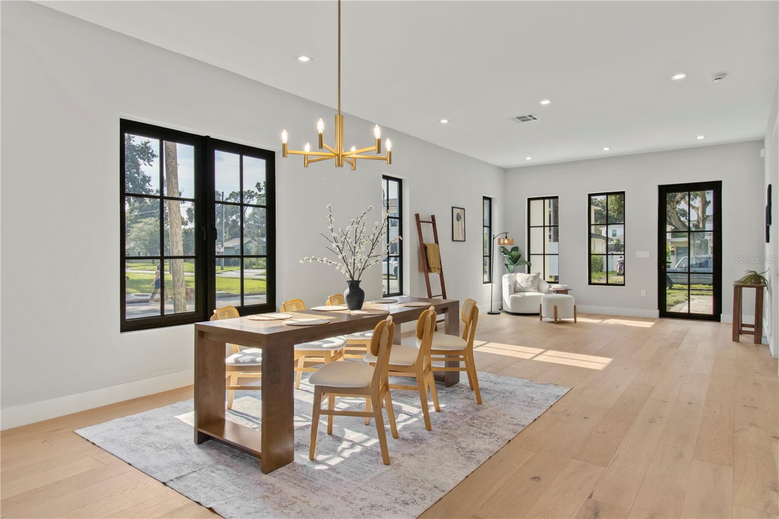 22 W HAZEL ST, ORLANDO, FL, 32804