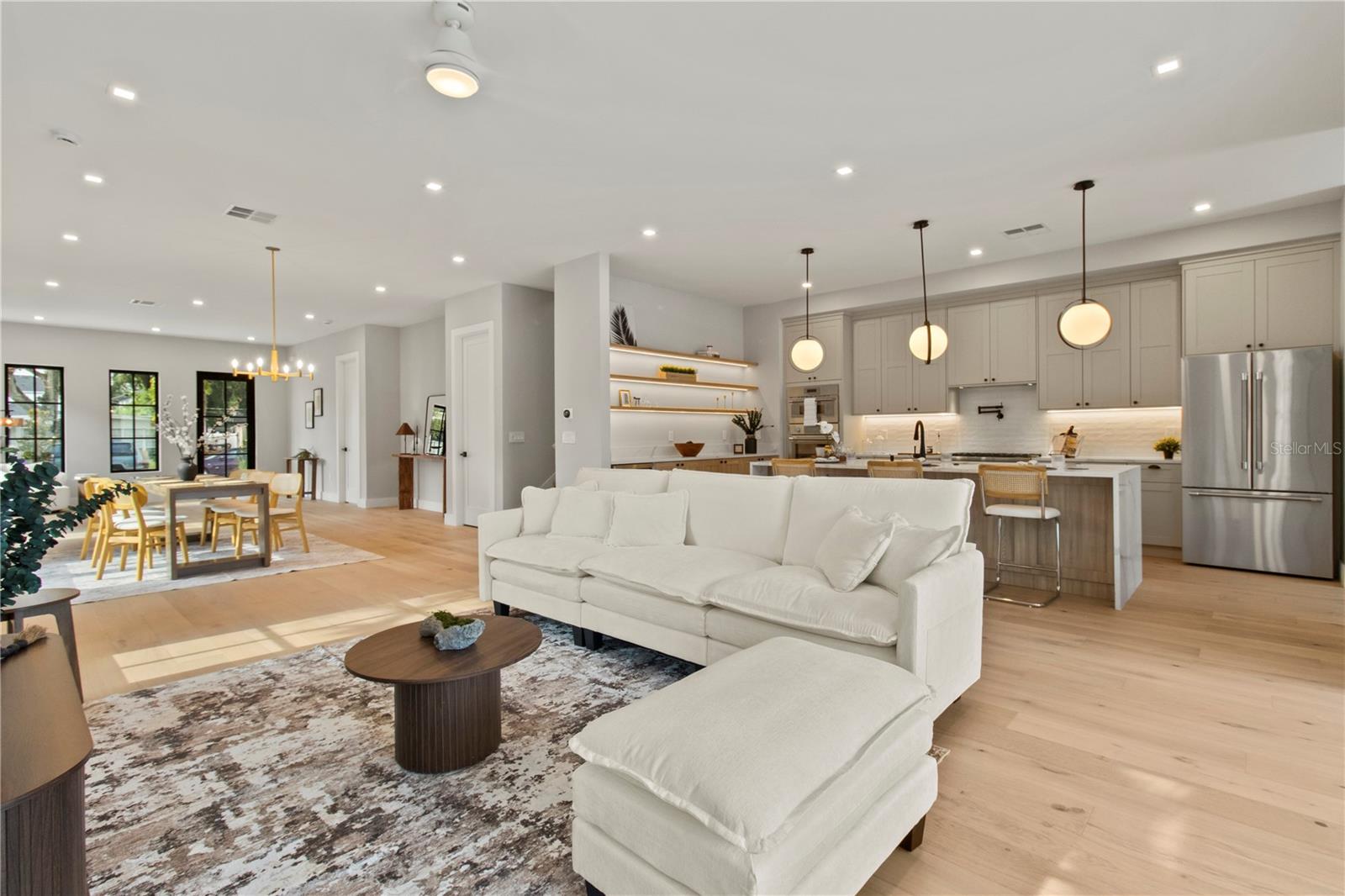 22 W HAZEL ST, ORLANDO, FL, 32804