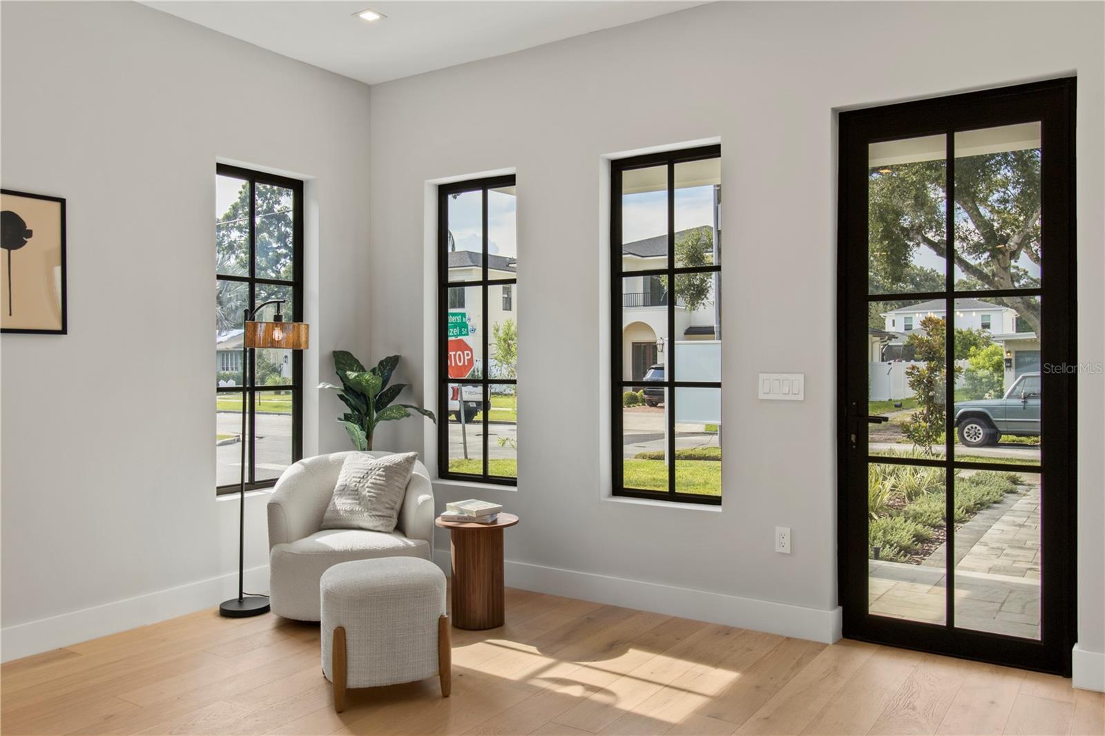 22 W HAZEL ST, ORLANDO, FL, 32804