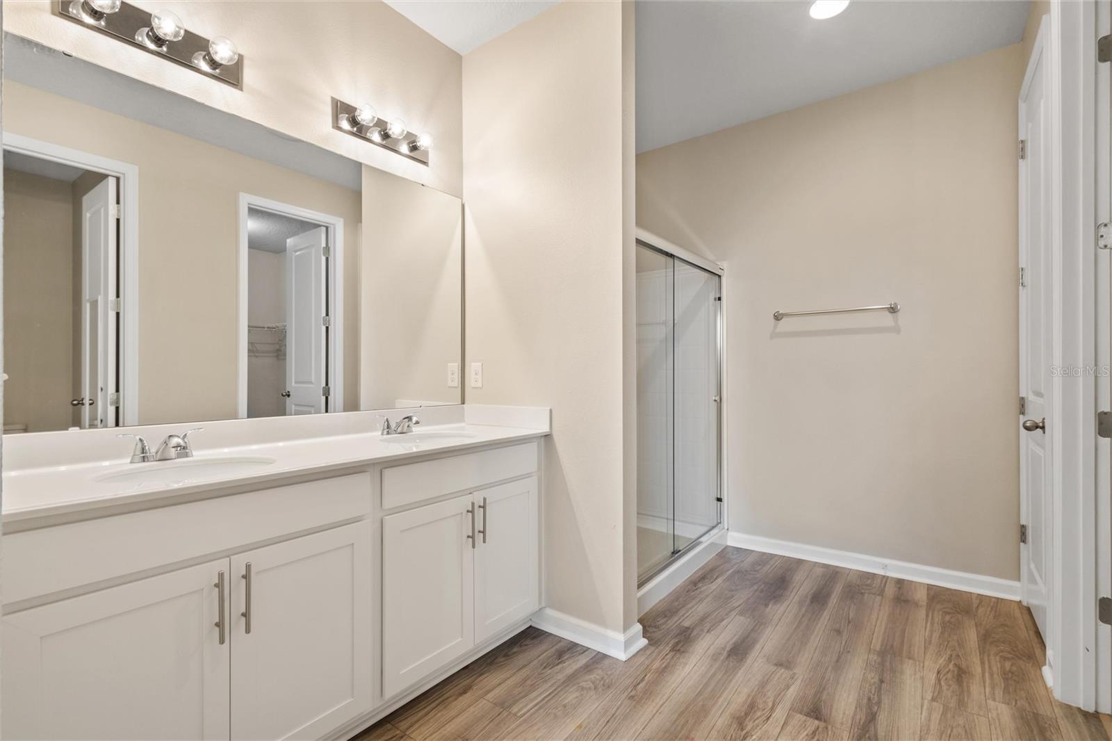 737 MEADOW POINTE DR, HAINES CITY, FL, 33844