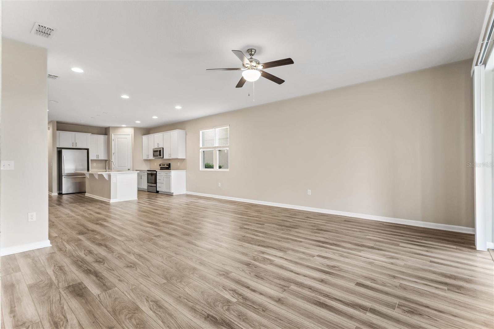 737 MEADOW POINTE DR, HAINES CITY, FL, 33844