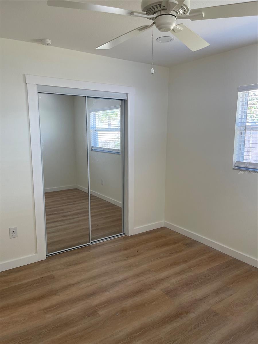 2512 AVENUE C #B, BRADENTON BEACH, FL, 34217