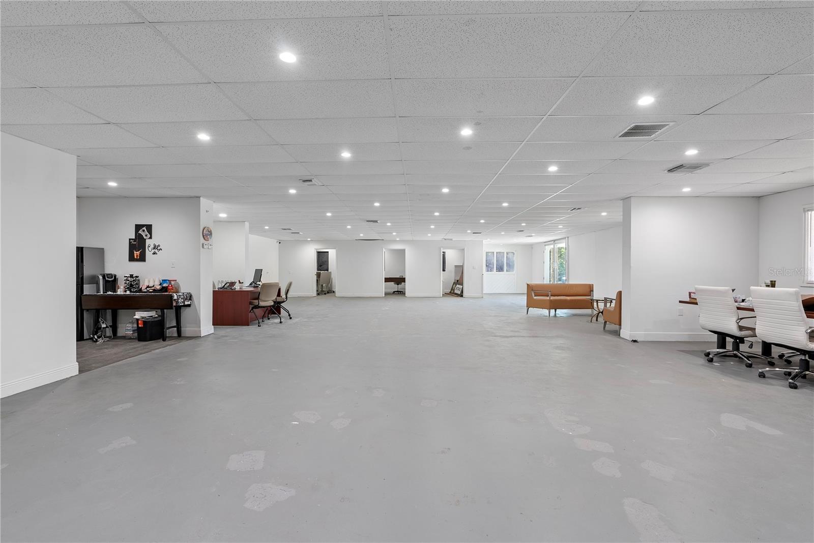 12425 N FLORIDA AVE, TAMPA, FL, 33612