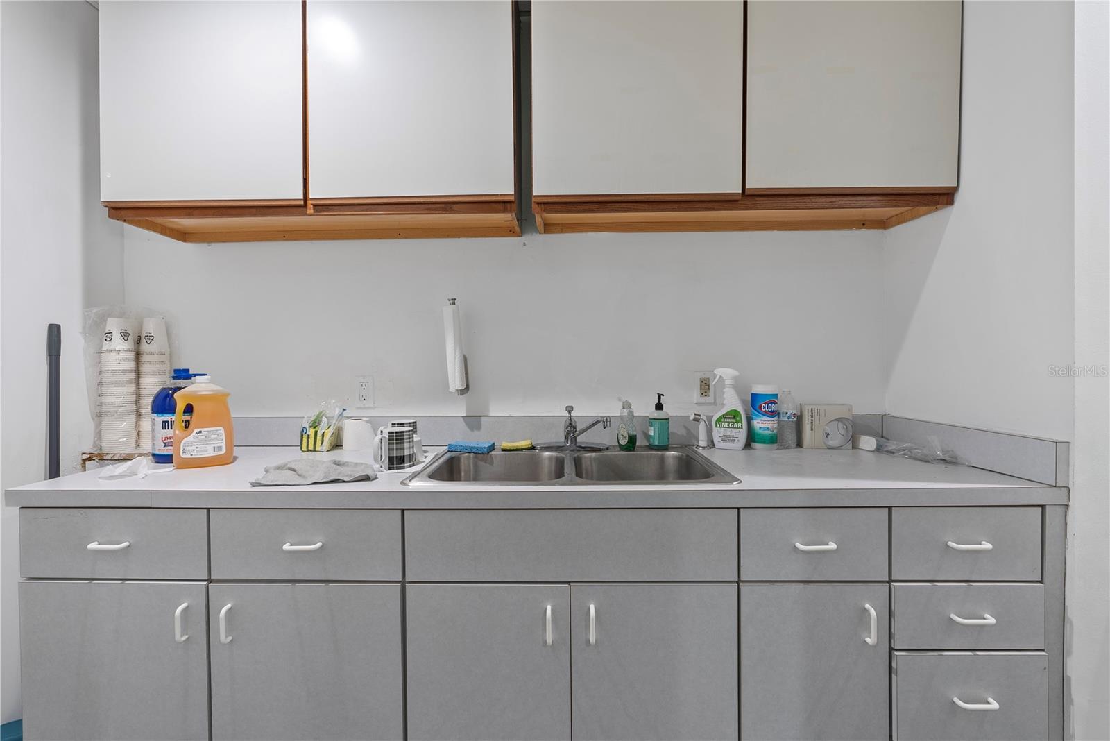 12425 N FLORIDA AVE, TAMPA, FL, 33612