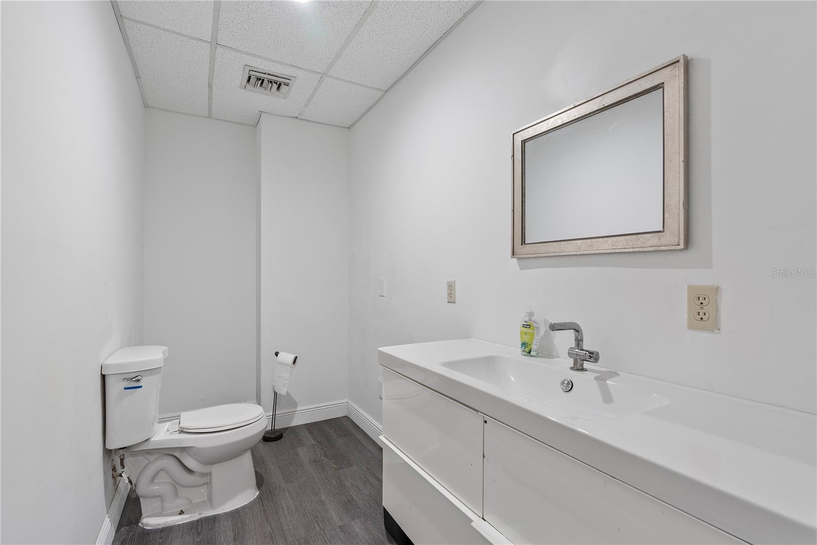 12425 N FLORIDA AVE, TAMPA, FL, 33612