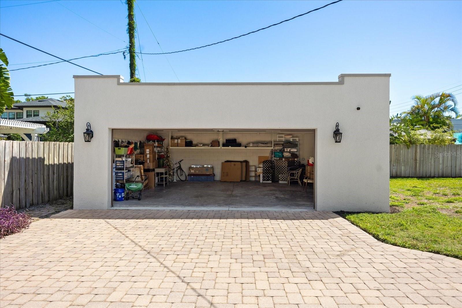 2107 DELANEY AVE, ORLANDO, FL, 32806