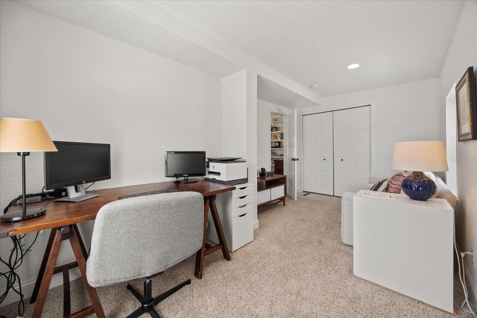 2107 DELANEY AVE, ORLANDO, FL, 32806