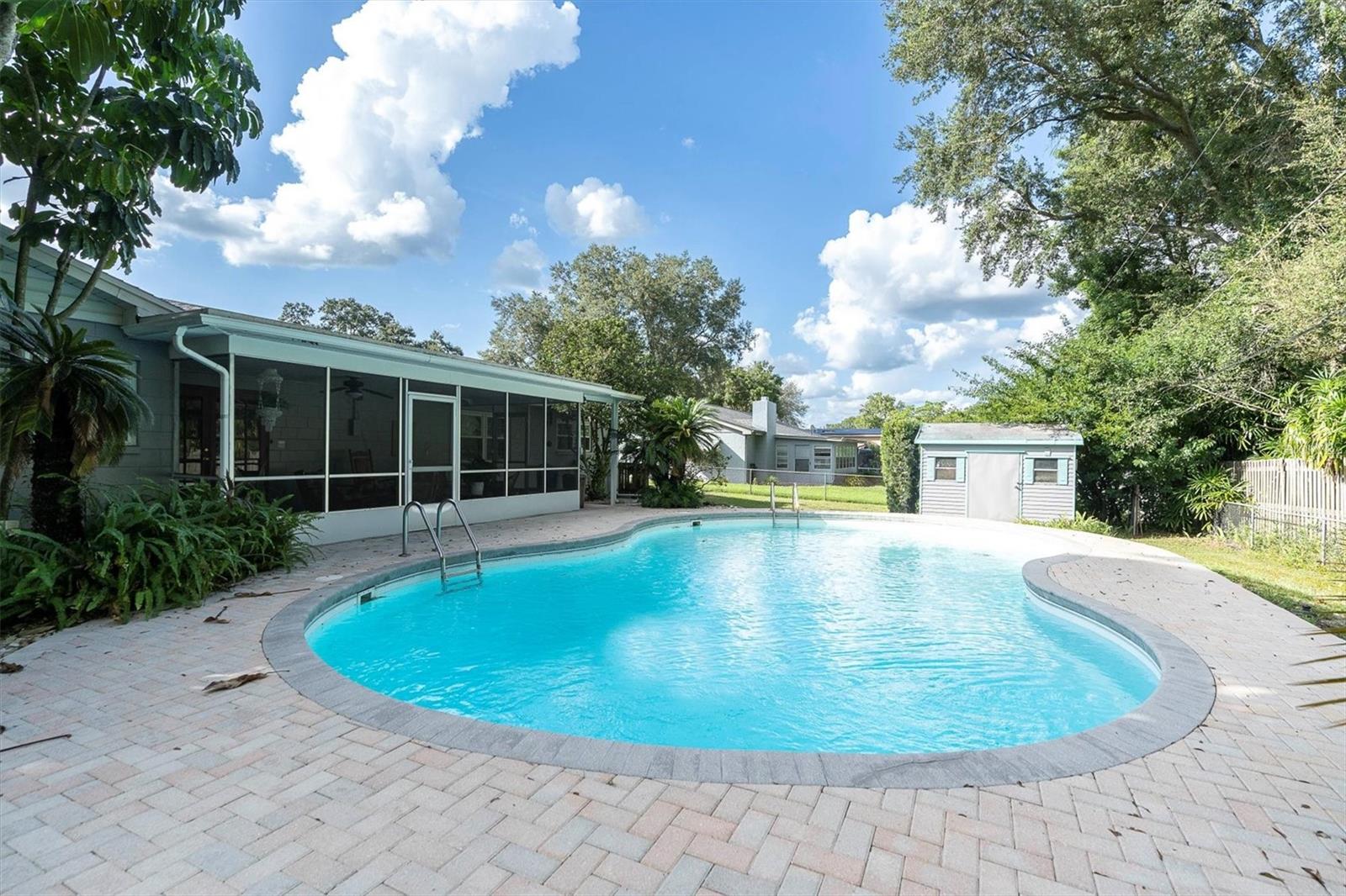 10907 KEWANEE DR, TEMPLE TERRACE, FL, 33617