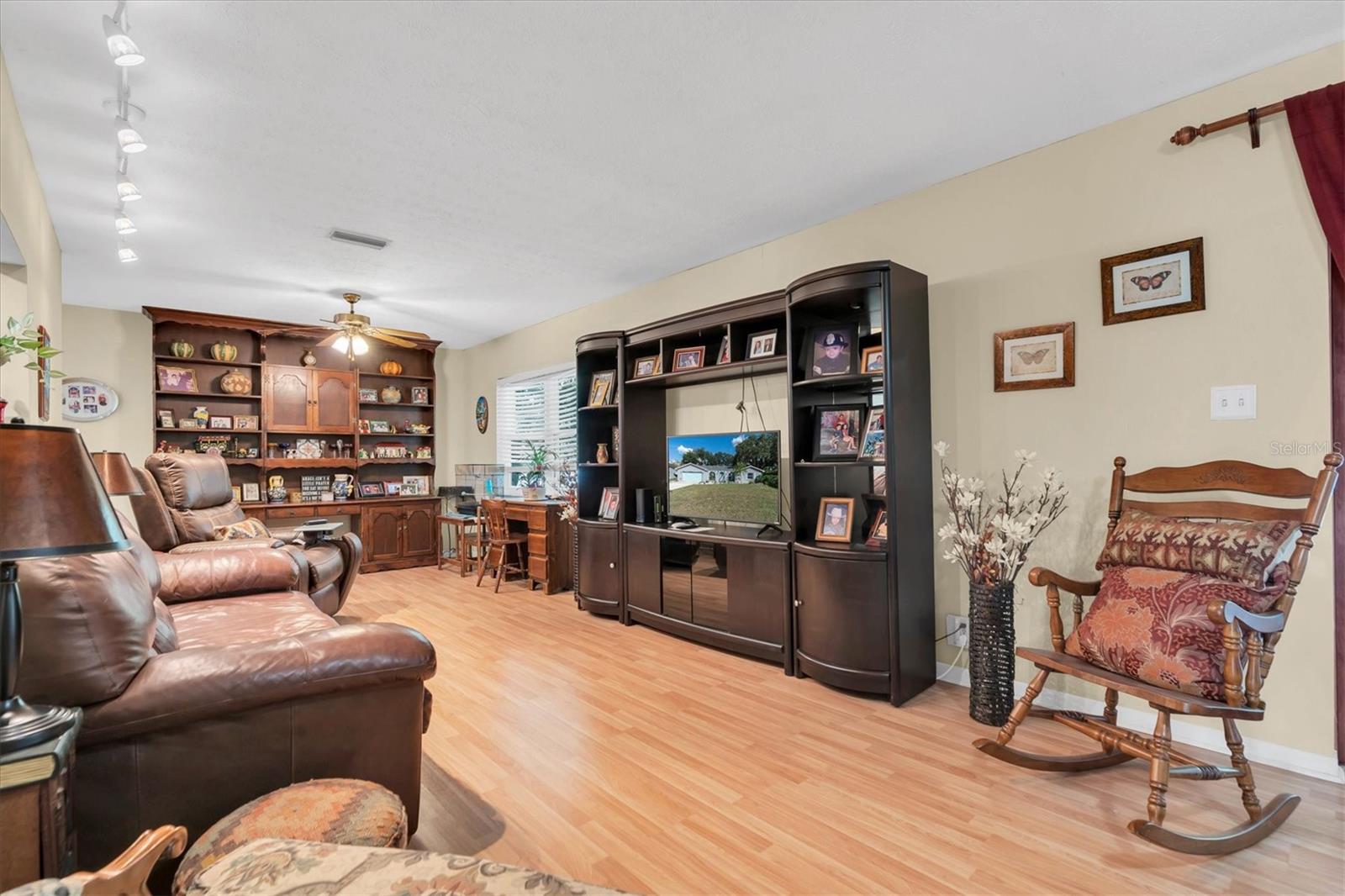 10907 KEWANEE DR, TEMPLE TERRACE, FL, 33617