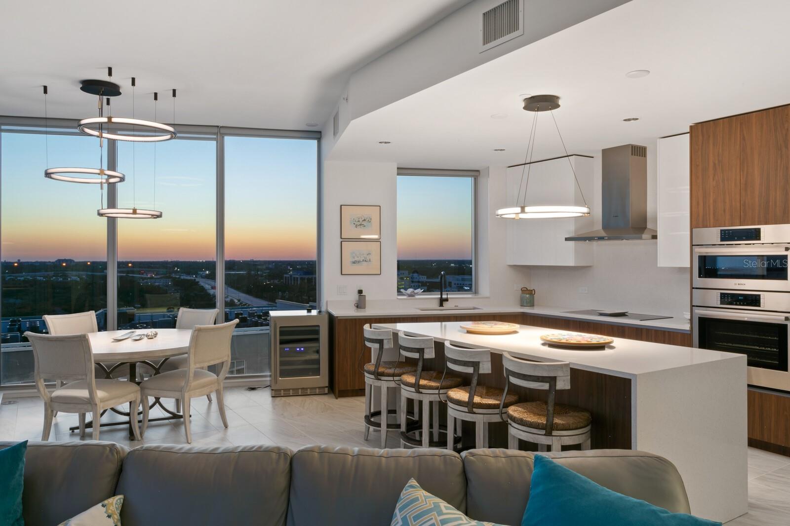 777 3RD AVE N #1408, ST PETERSBURG, FL, 33701