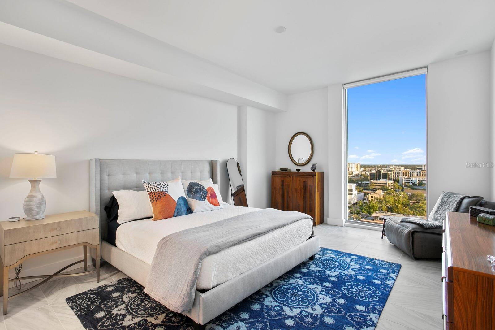 777 3RD AVE N #1408, ST PETERSBURG, FL, 33701