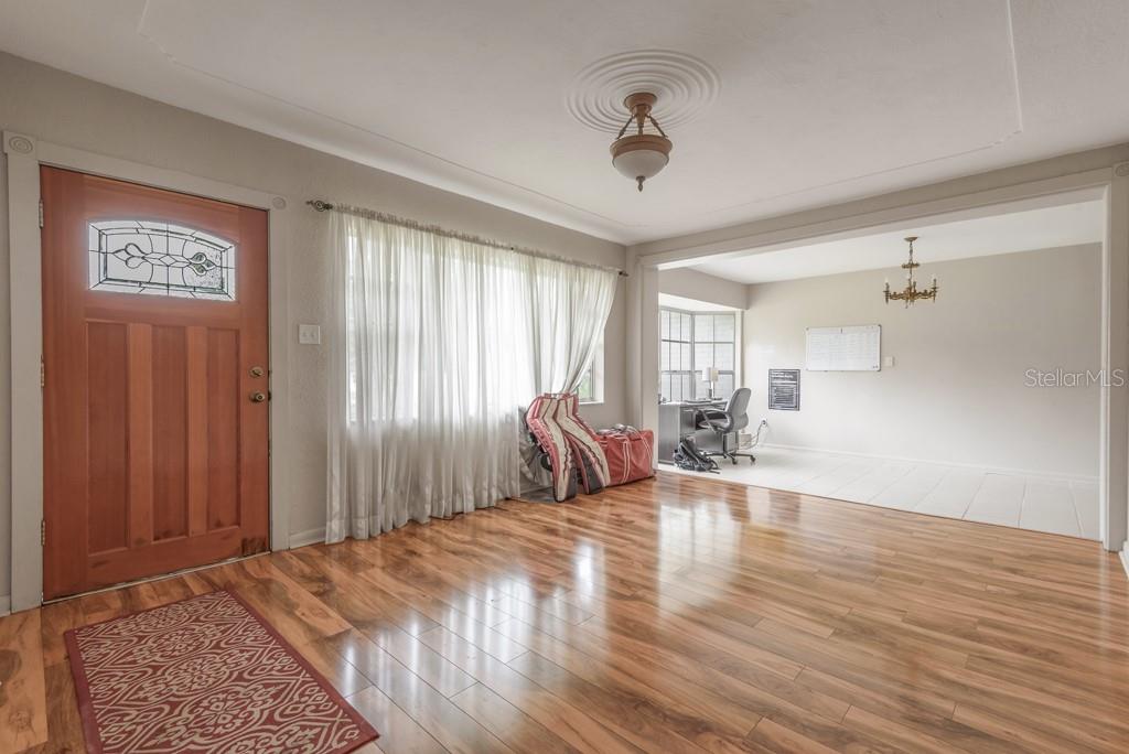 3219 W ARCH ST, TAMPA, FL, 33607