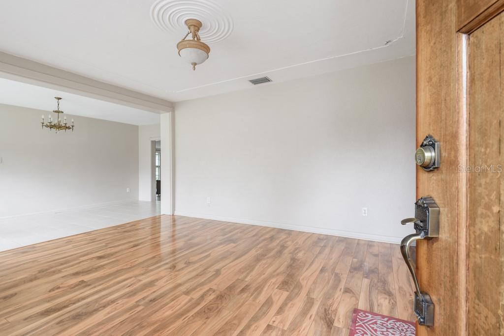 3219 W ARCH ST, TAMPA, FL, 33607