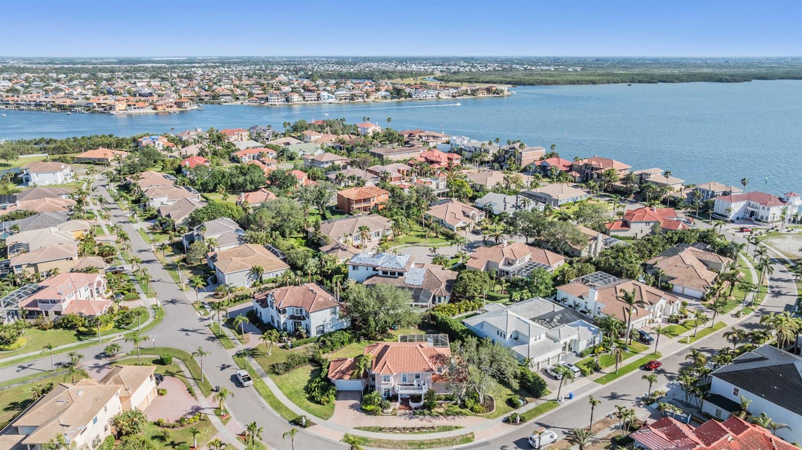 1422 JUMANA LOOP, APOLLO BEACH, FL, 33572