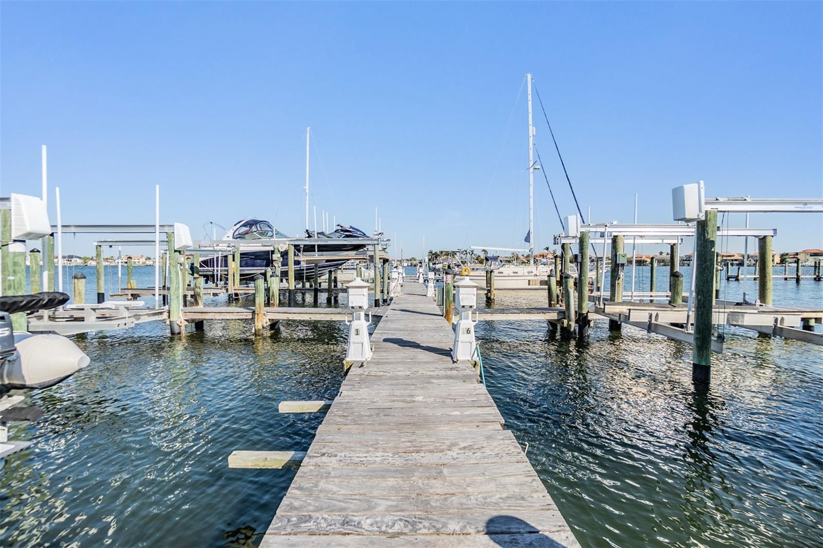 1422 JUMANA LOOP, APOLLO BEACH, FL, 33572