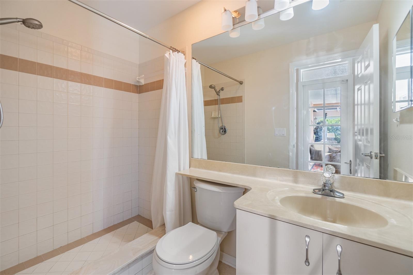 1422 JUMANA LOOP, APOLLO BEACH, FL, 33572