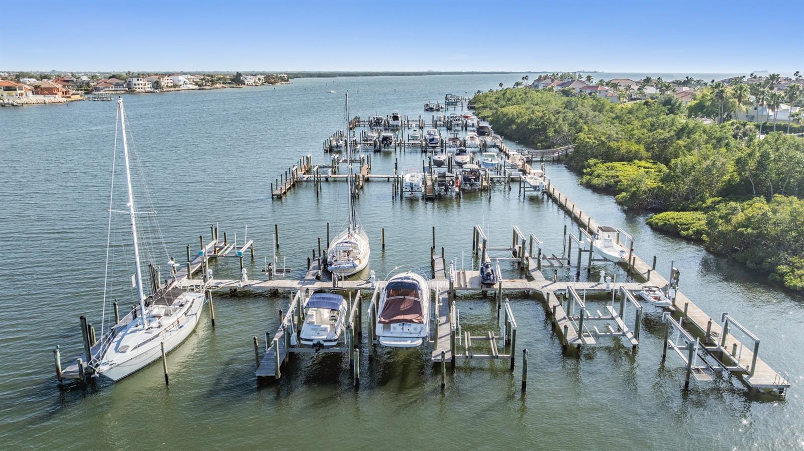 1422 JUMANA LOOP, APOLLO BEACH, FL, 33572