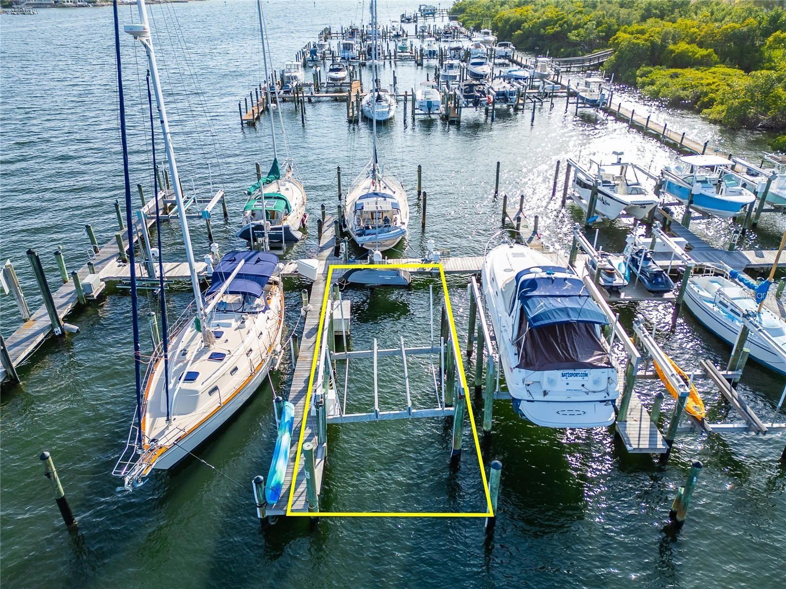 1422 JUMANA LOOP, APOLLO BEACH, FL, 33572