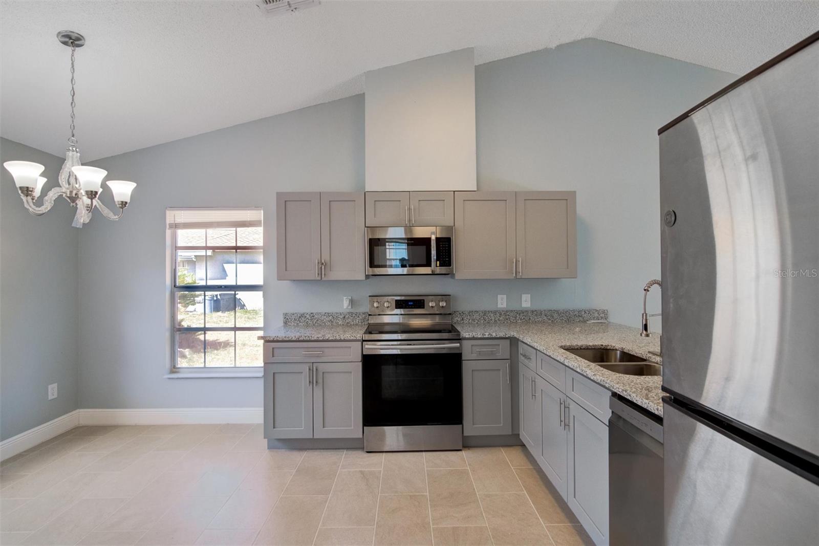 6593 MERITMOOR CIR, ORLANDO, FL, 32818