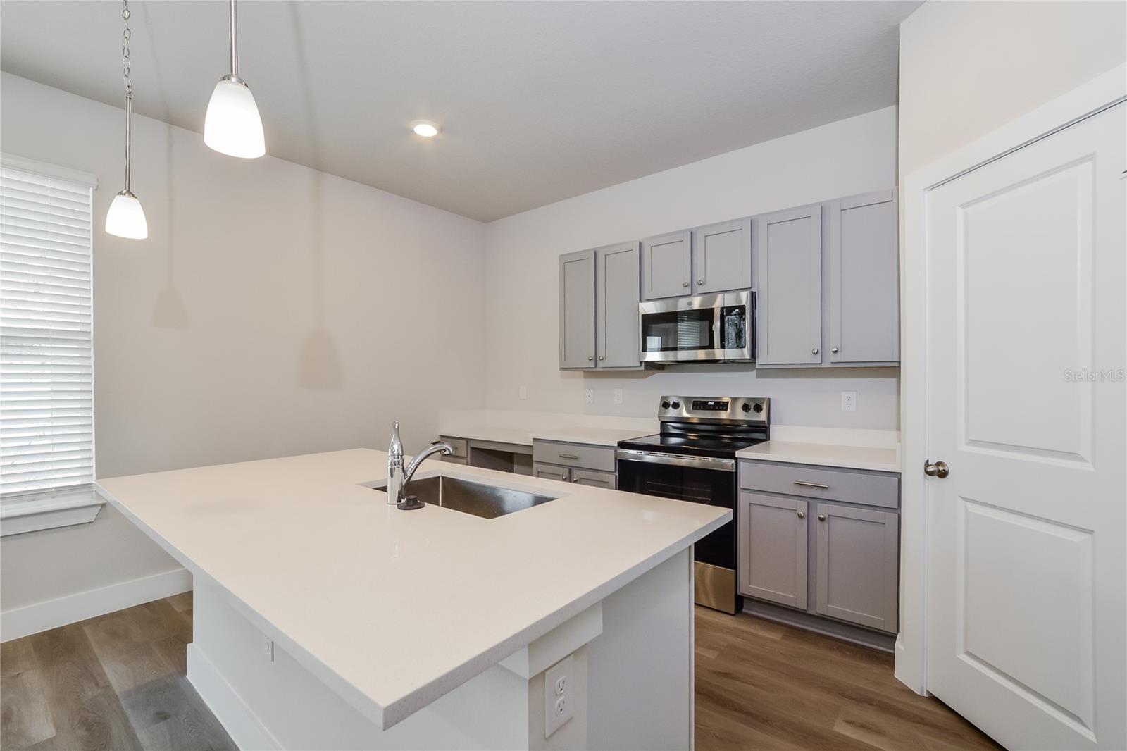 328 WHITEHEART DR, DELAND, FL, 32724