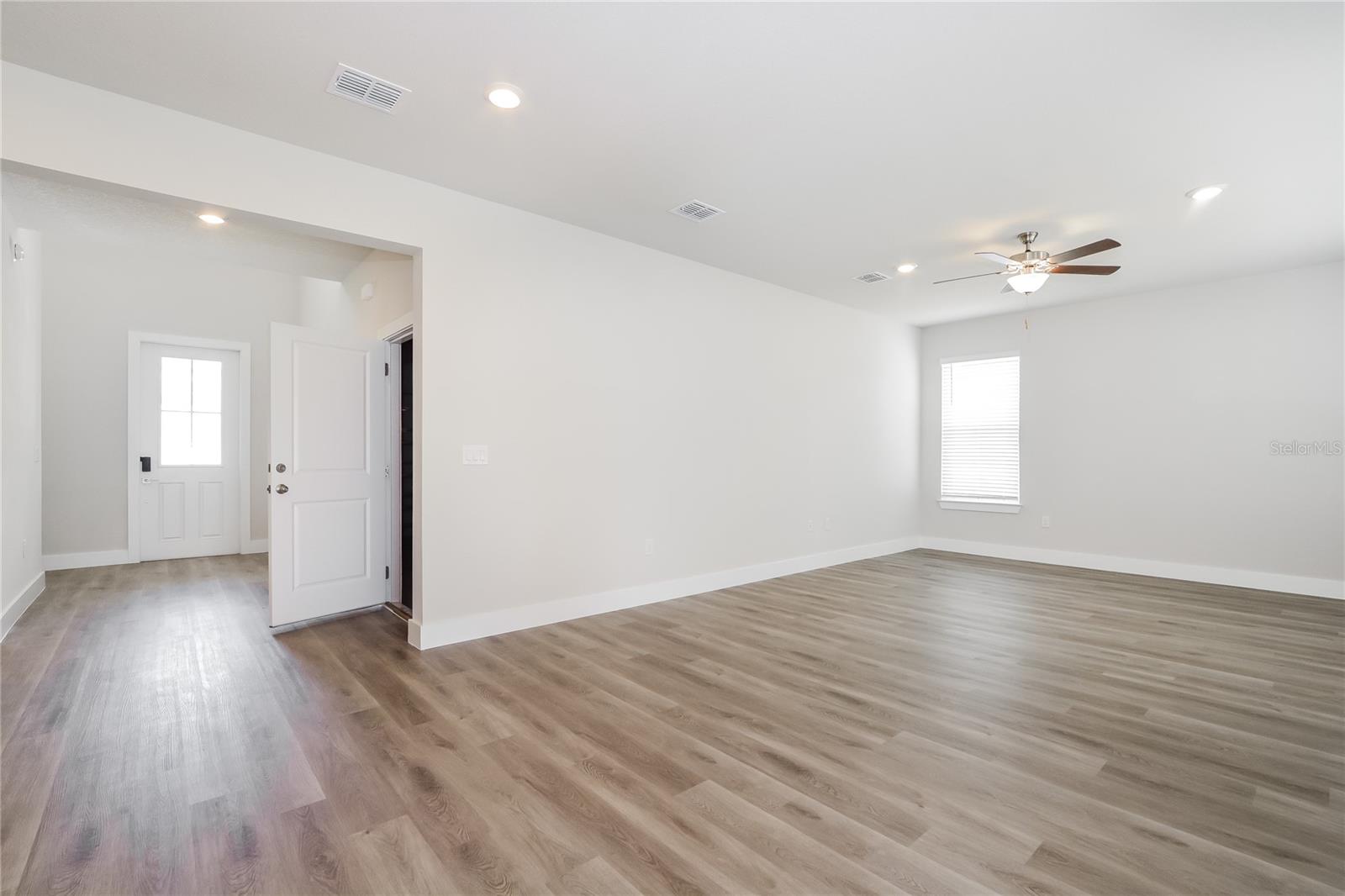 328 WHITEHEART DR, DELAND, FL, 32724