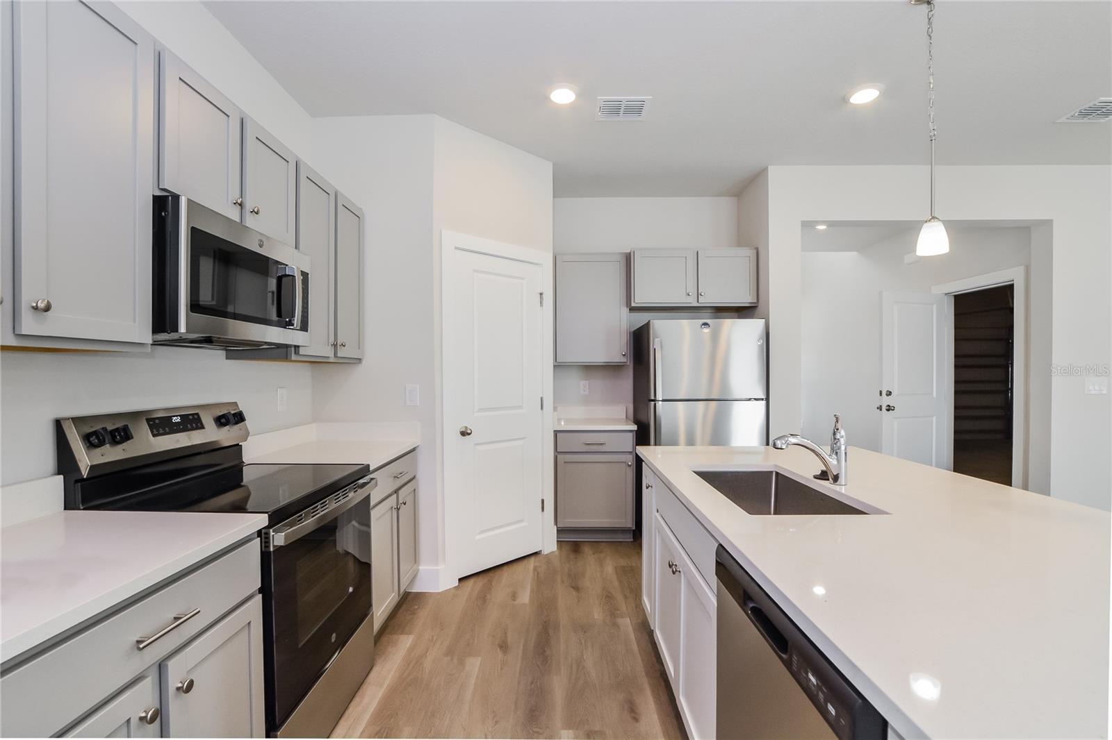 328 WHITEHEART DR, DELAND, FL, 32724