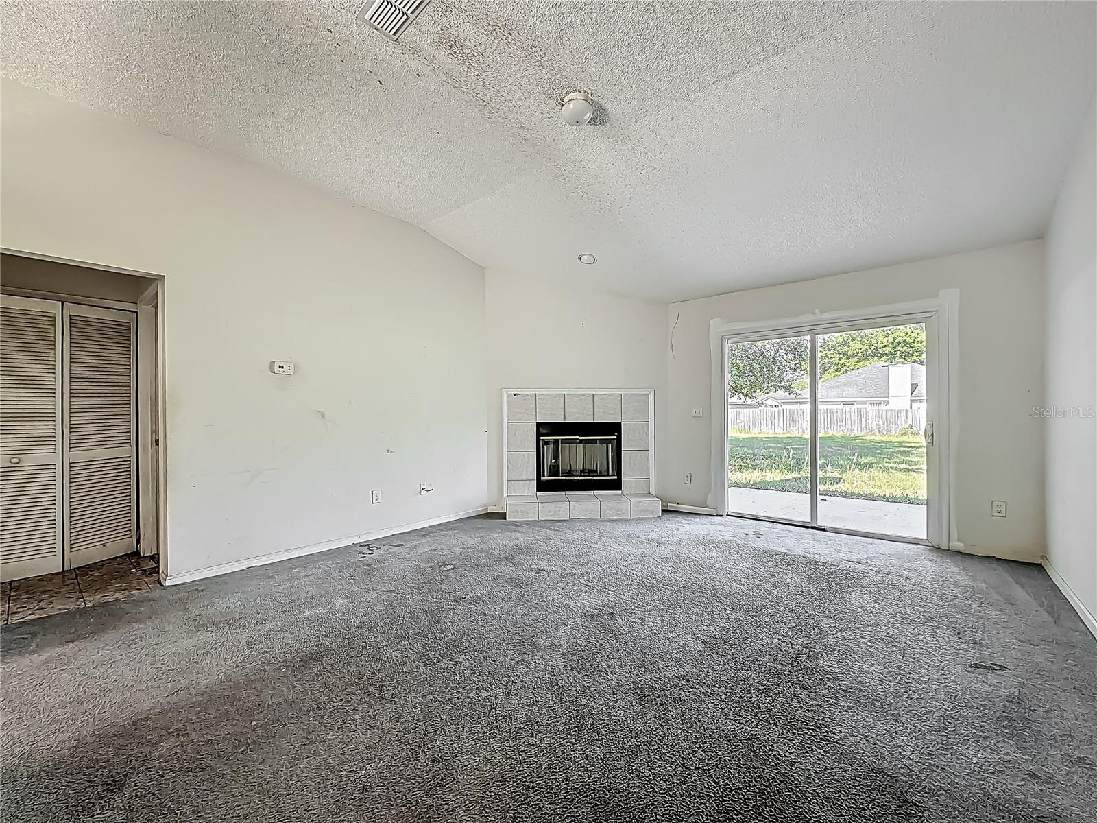 4426 E STEAMBOAT SPRINGS DR E, JACKSONVILLE, FL, 32210