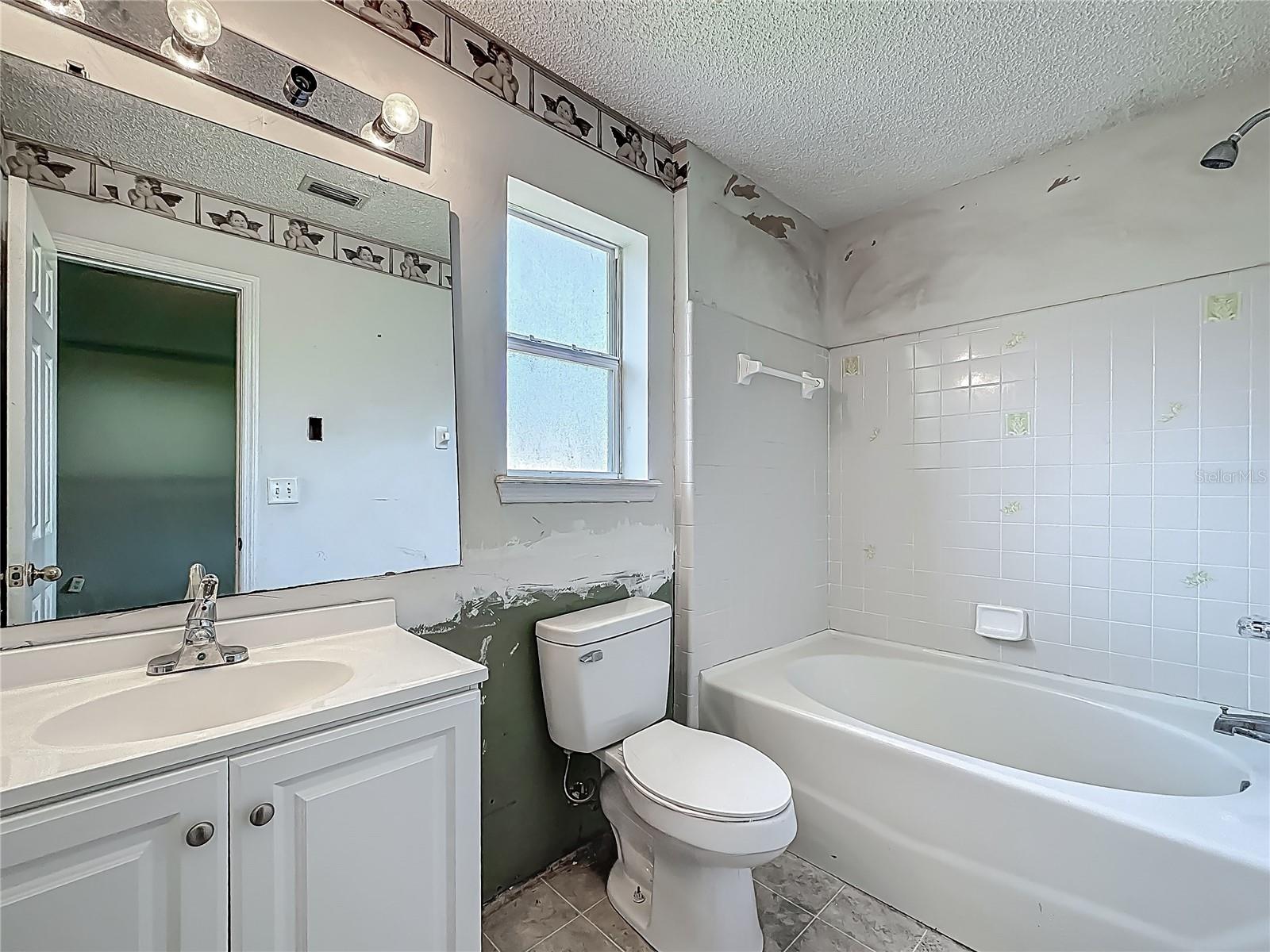 4426 E STEAMBOAT SPRINGS DR E, JACKSONVILLE, FL, 32210