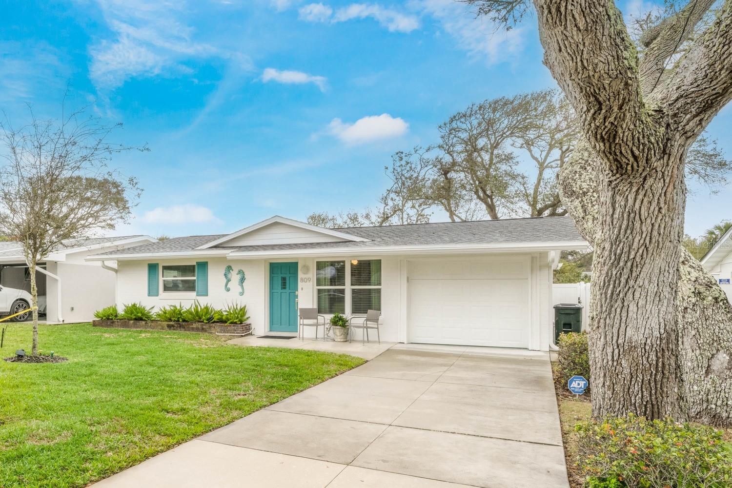 809 E 15TH AVE, NEW SMYRNA BEACH, FL, 32169