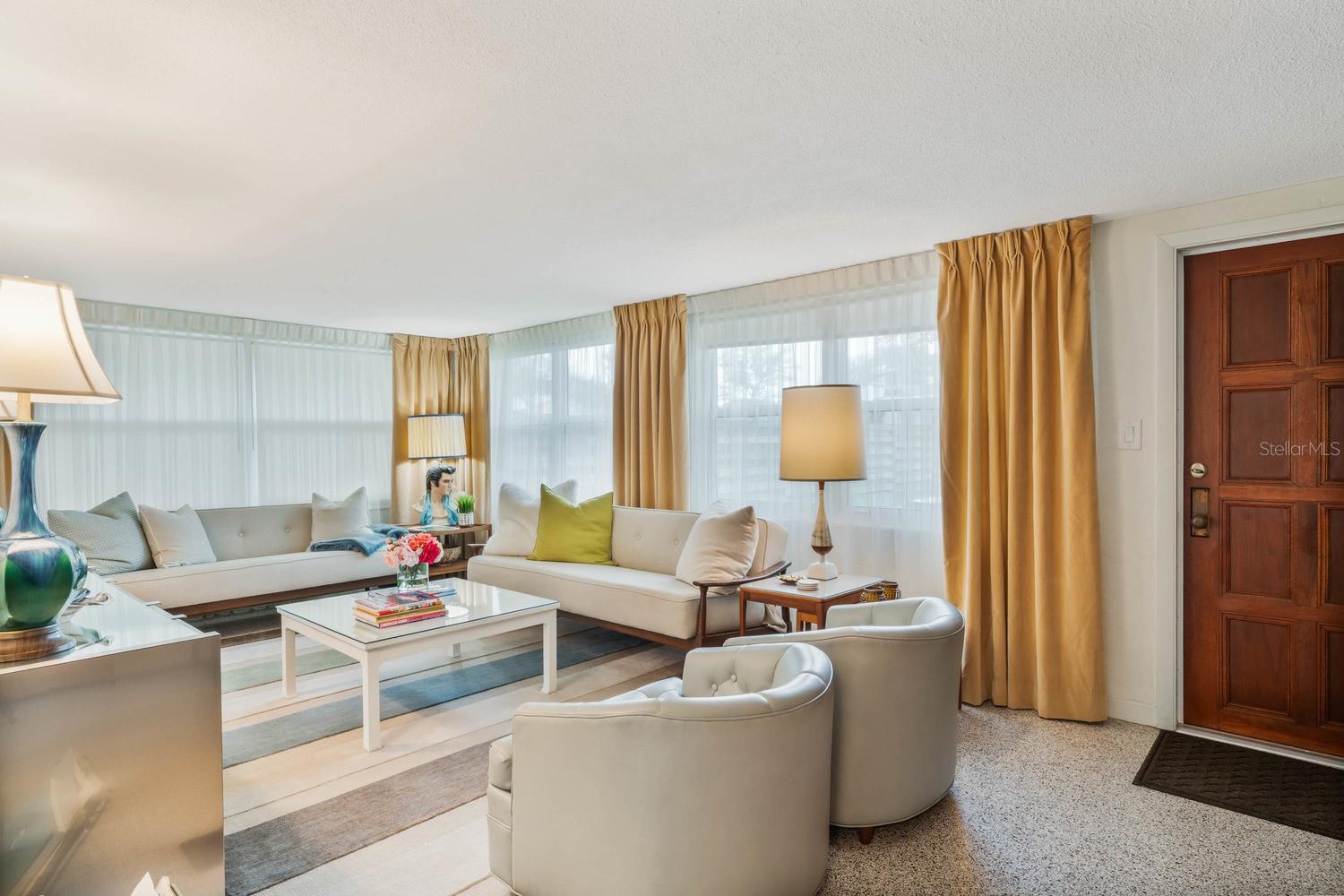 809 E 15TH AVE, NEW SMYRNA BEACH, FL, 32169