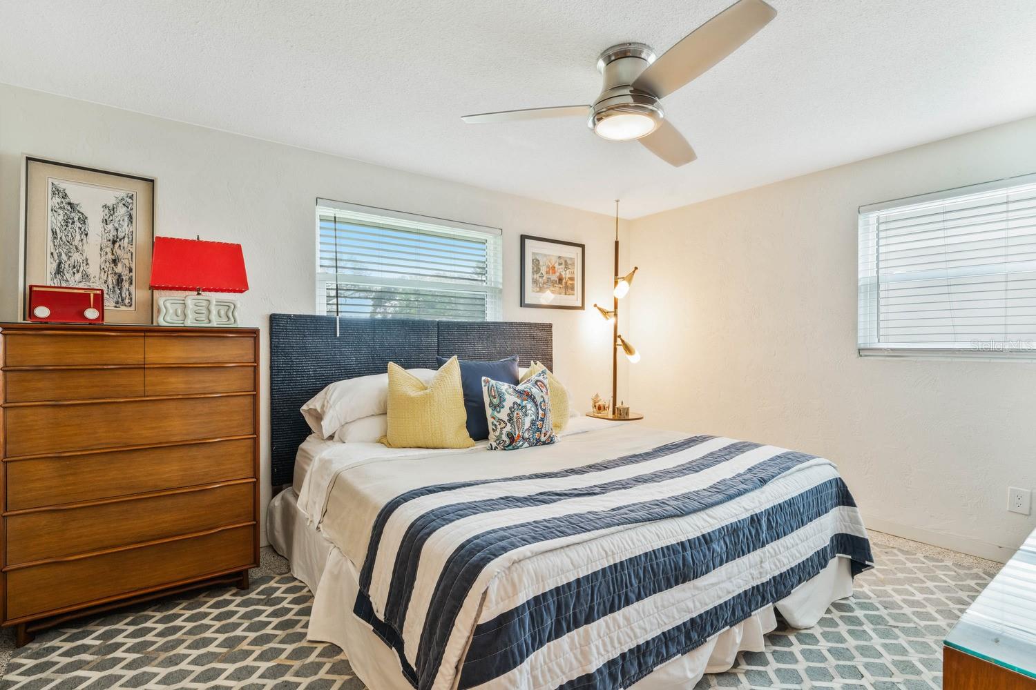 809 E 15TH AVE, NEW SMYRNA BEACH, FL, 32169