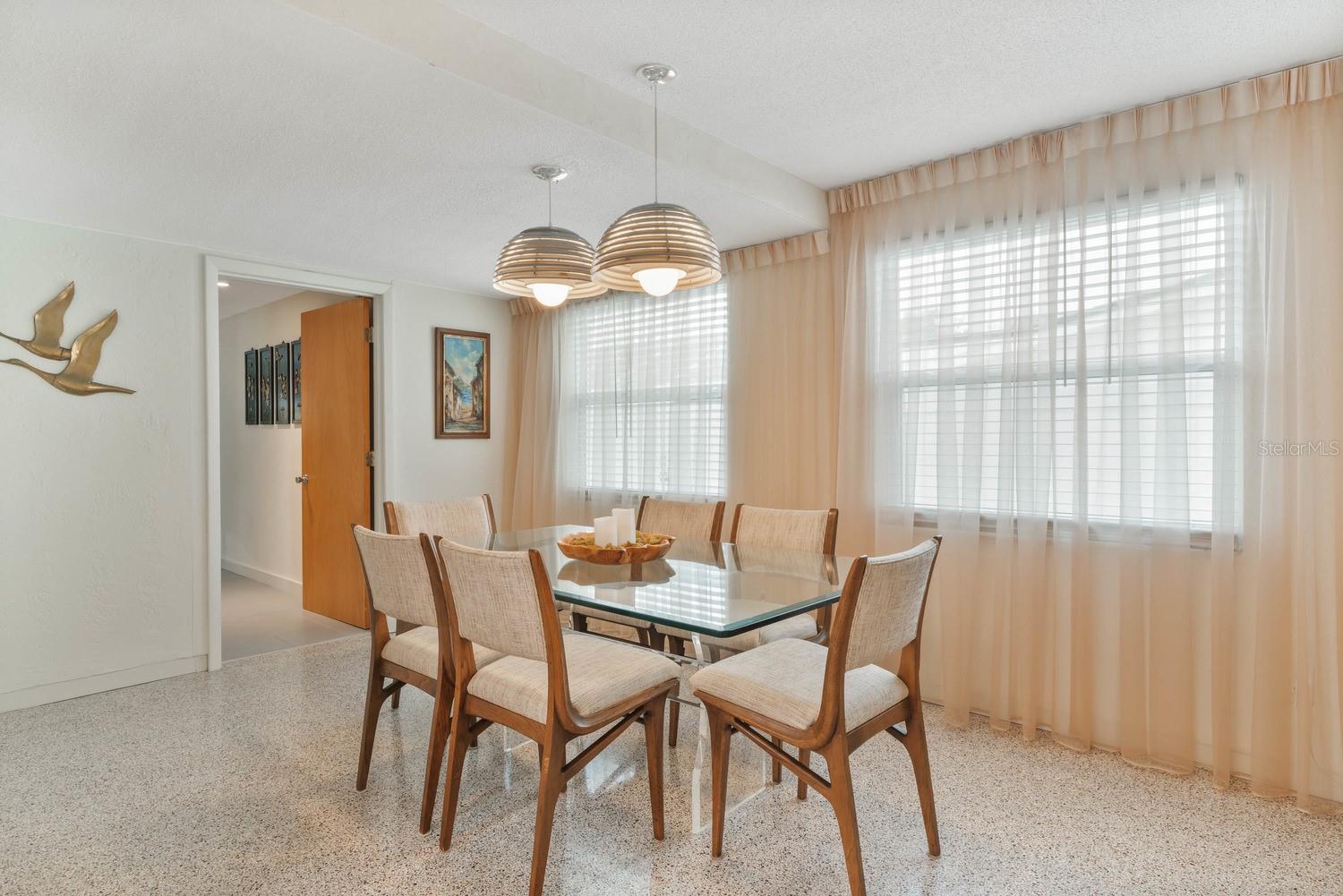 809 E 15TH AVE, NEW SMYRNA BEACH, FL, 32169