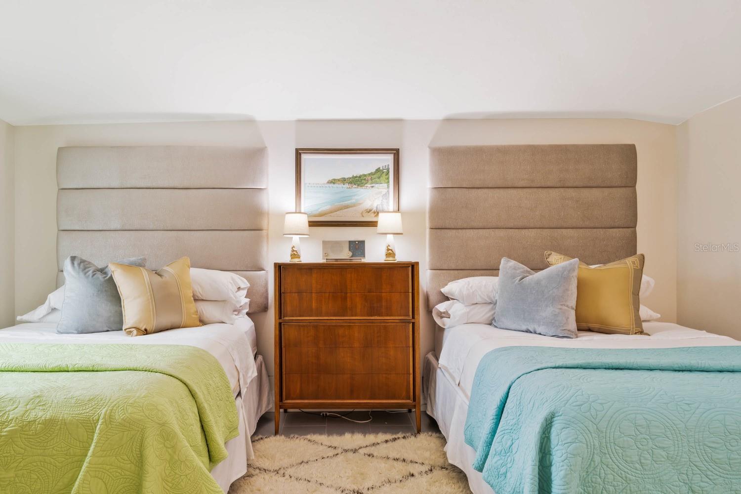 809 E 15TH AVE, NEW SMYRNA BEACH, FL, 32169