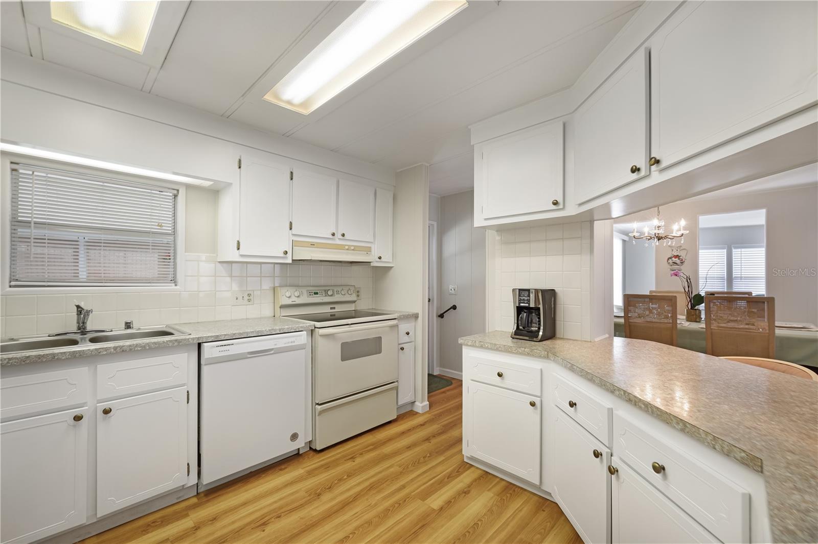 2100 KINGS HWY #182, PORT CHARLOTTE, FL, 33980