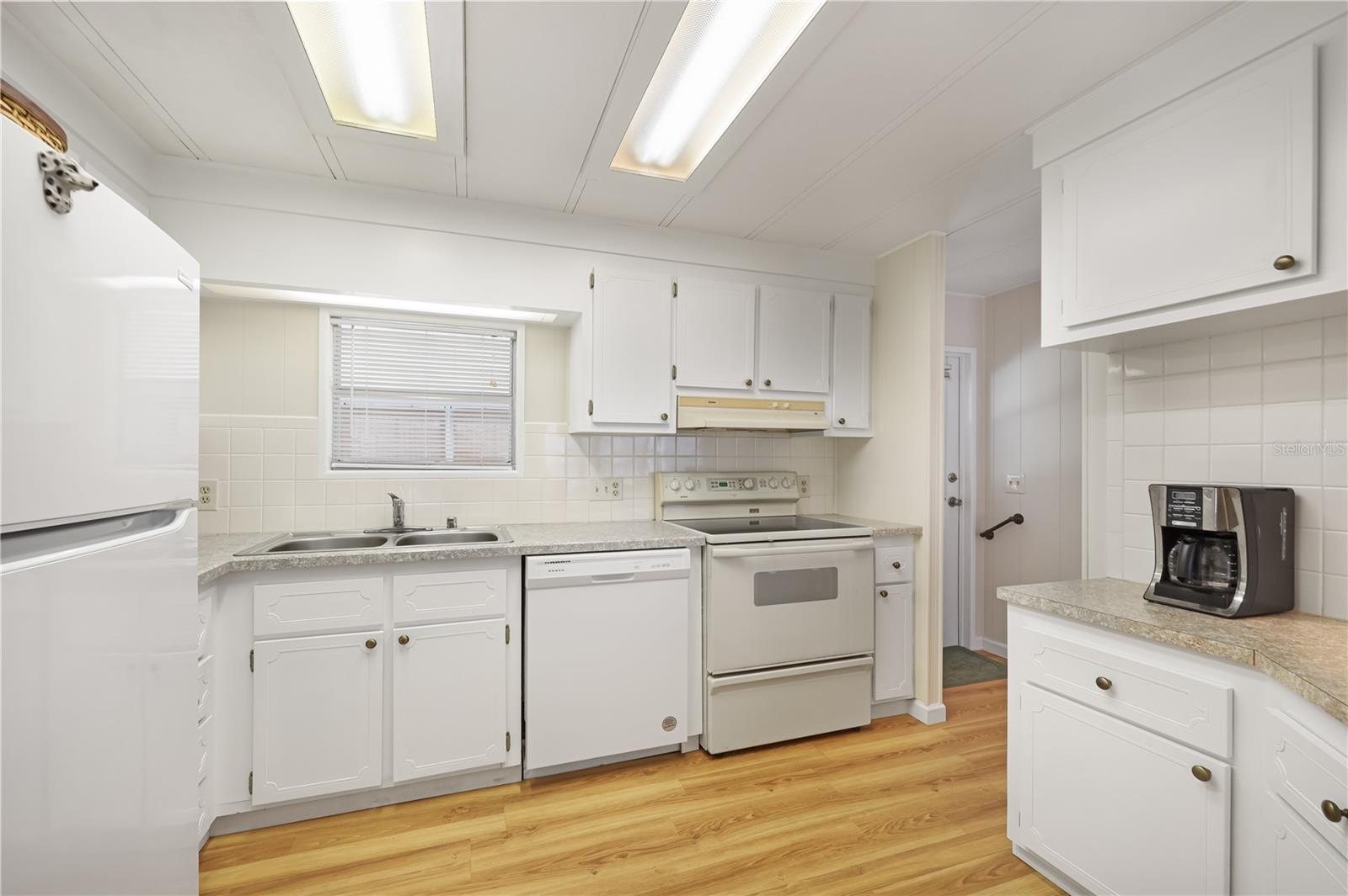 2100 KINGS HWY #182, PORT CHARLOTTE, FL, 33980