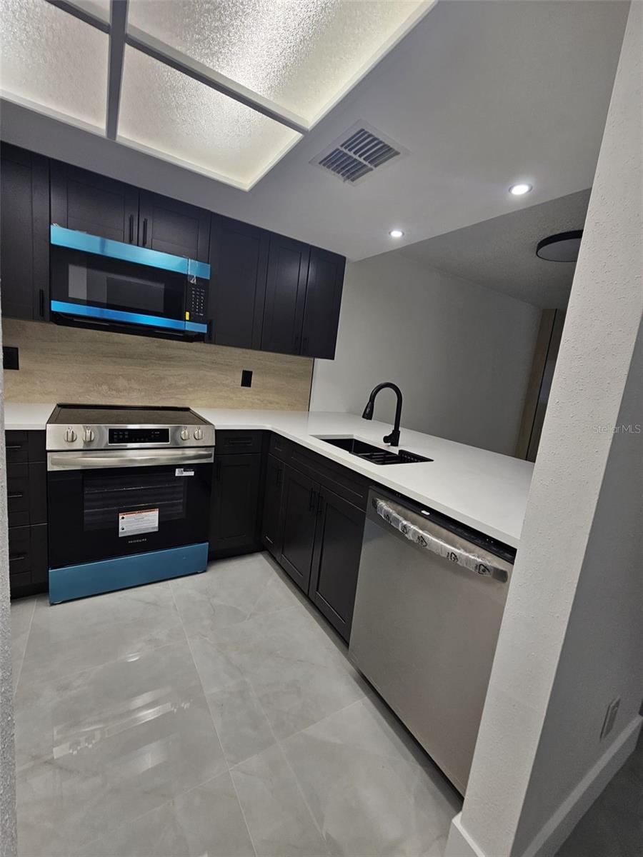 1188 MONTROSE PL #1653, DUNEDIN, FL, 34698