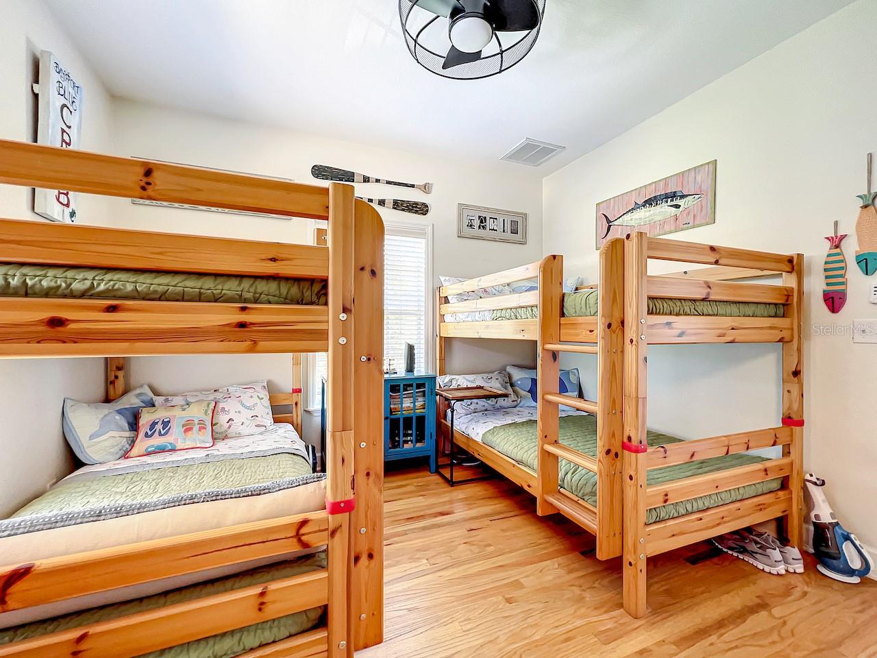 4514 FISHMAN AVE, WEEKI WACHEE, FL, 34607