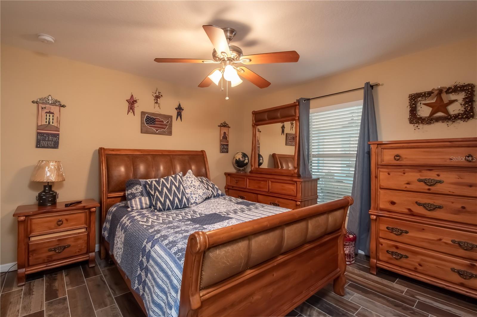 236 MASTADON DR, INGLIS, FL, 34449