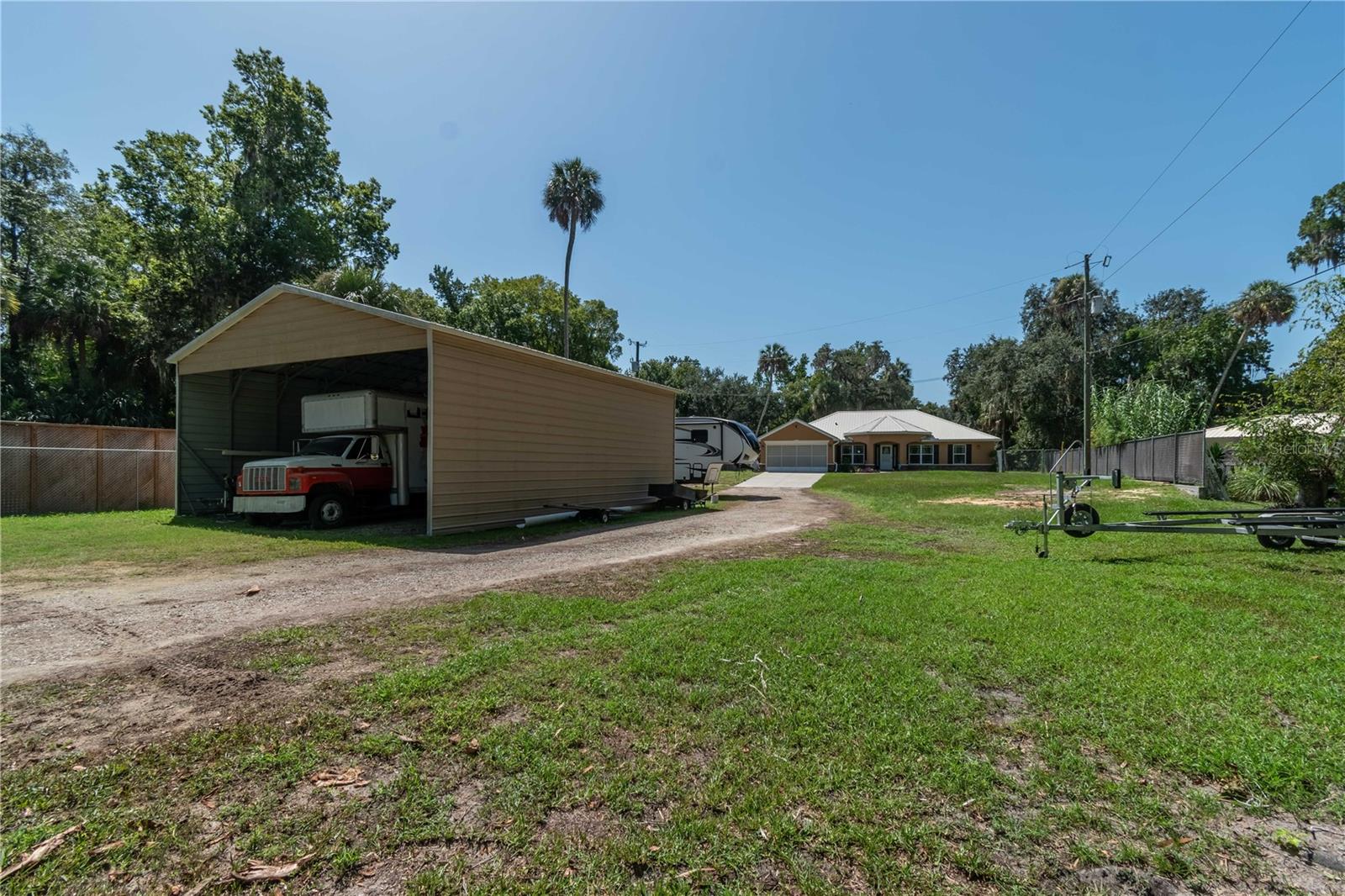 236 MASTADON DR, INGLIS, FL, 34449