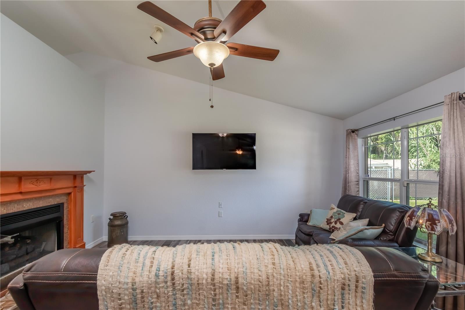 236 MASTADON DR, INGLIS, FL, 34449