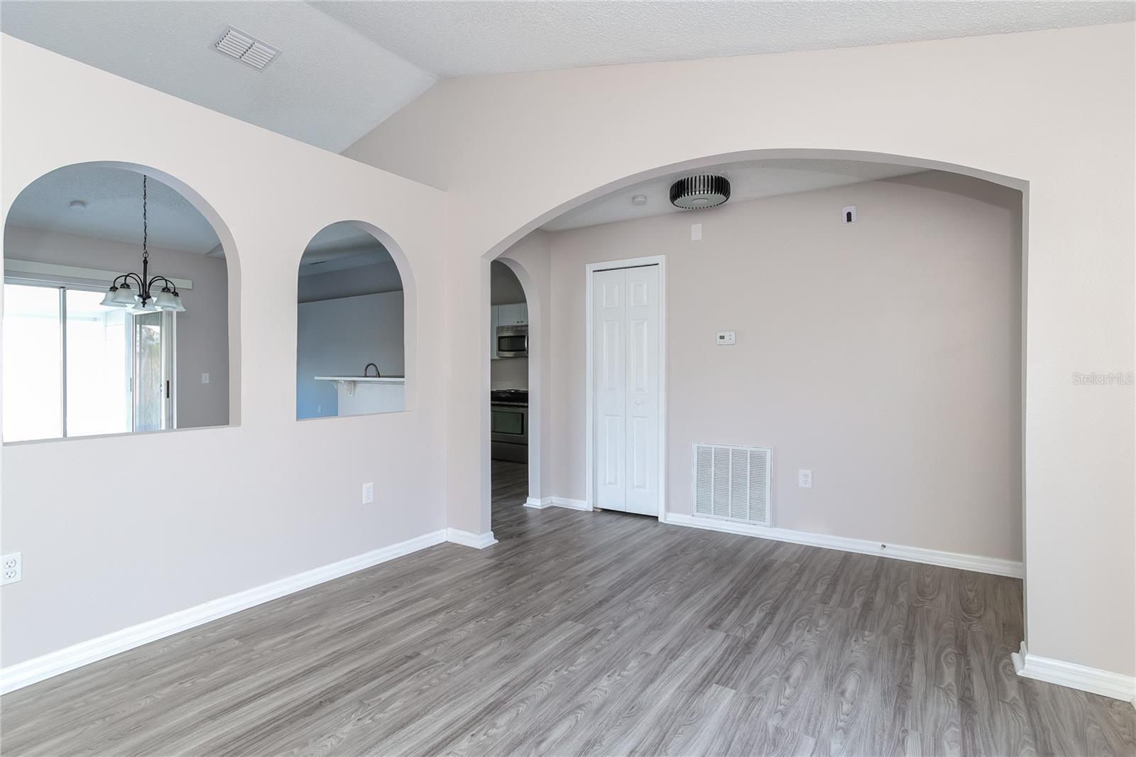 210 DALTON DR, OVIEDO, FL, 32765