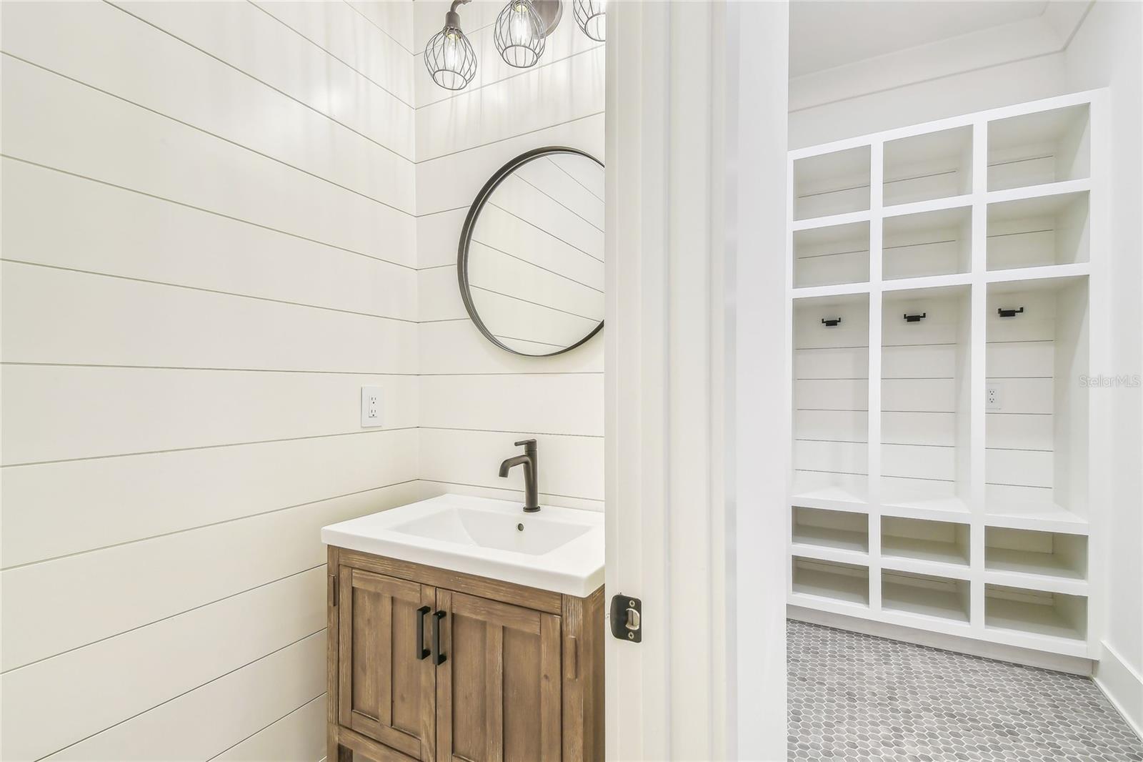 3821 W VASCONIA ST, TAMPA, FL, 33629