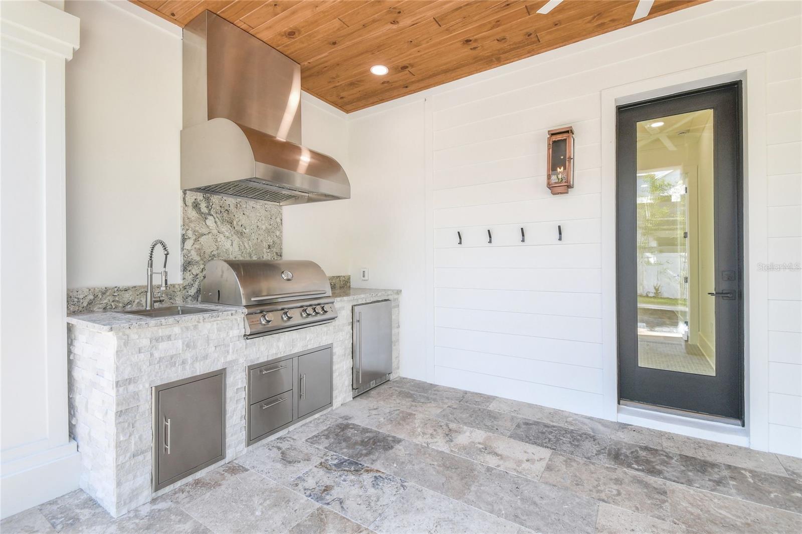 3821 W VASCONIA ST, TAMPA, FL, 33629