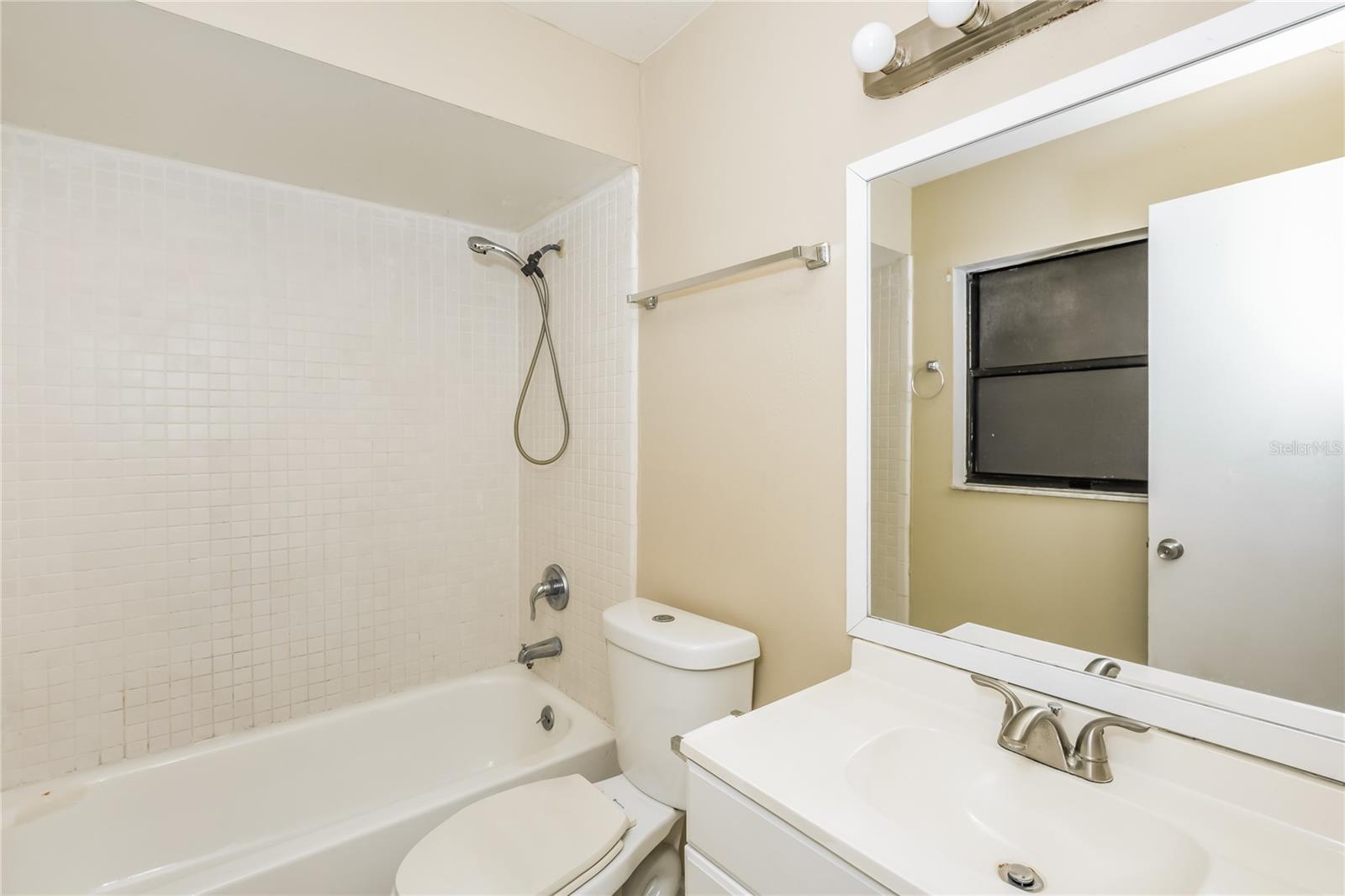 337 PROVIDENCE BLVD, DELTONA, FL, 32725