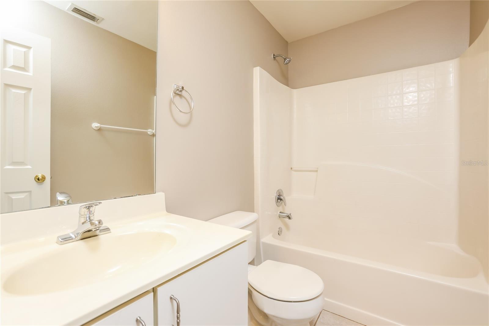 929 MAYFAIR ST, EUSTIS, FL, 32726