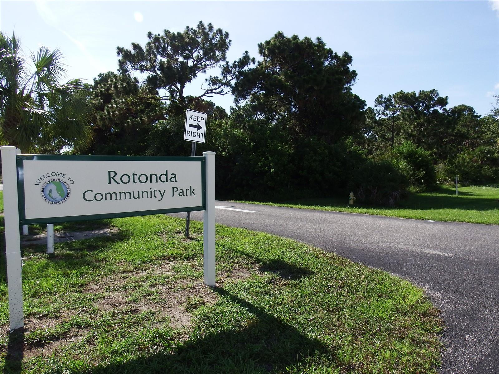 135 WAHOO DR, ROTONDA WEST, FL, 33947