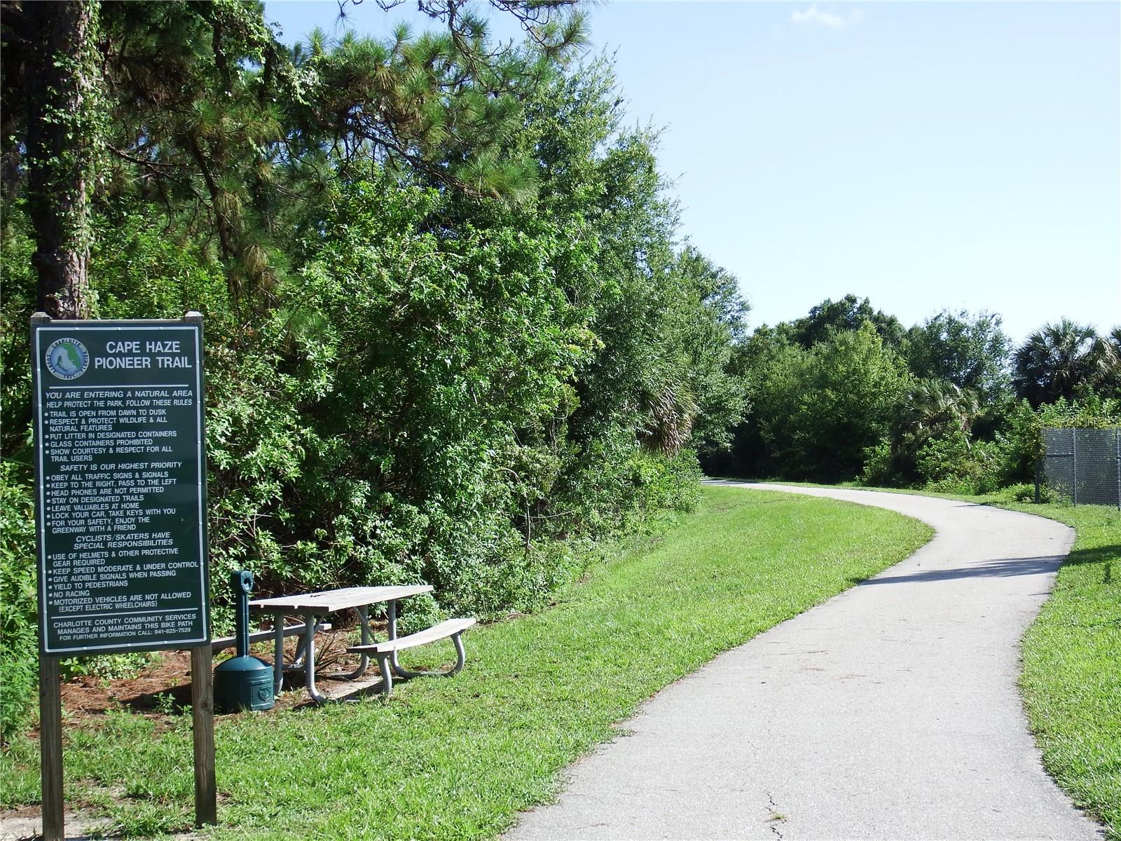 135 WAHOO DR, ROTONDA WEST, FL, 33947